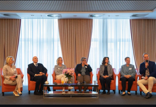 Lausitzer Pflegekongress und Universitätsgründung in Cottbus